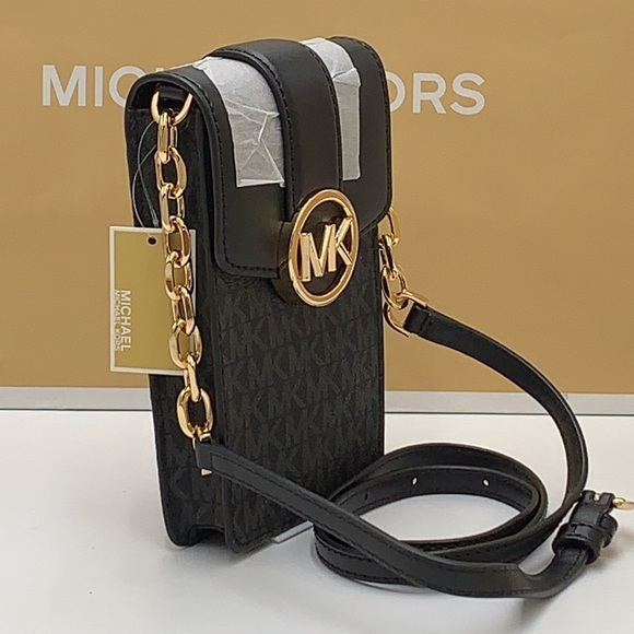 NWT MICHAEL KORS CARMEN SMALL NORTH SOUTH PHONE XBODY BLACK SIGNATURE COLOR - Picture 9 of 14
